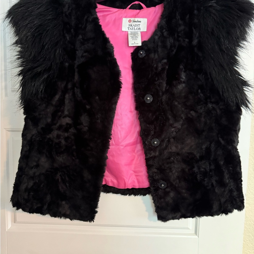 Skaist Taylor Black Faux Fur Women’s Vest